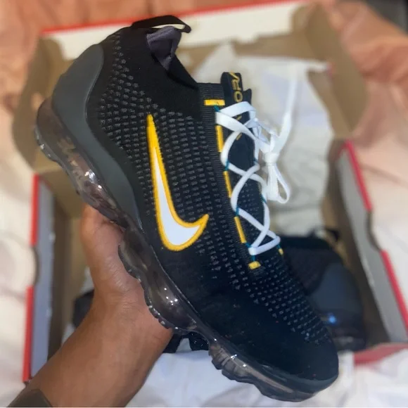Nike VaporMax 21 FK - Picture 3 of 13